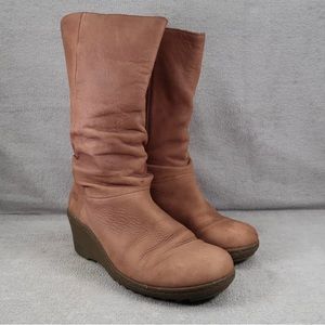 Keen Shoes Womens 8.5 Akita Boots Leather Wedge Slouch Chelsea Pull On Round Toe